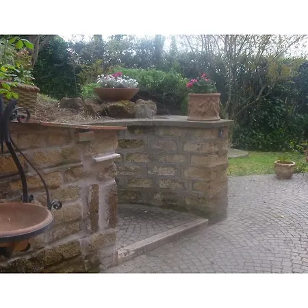 La Casa Di Lili Bed & Breakfast 3*